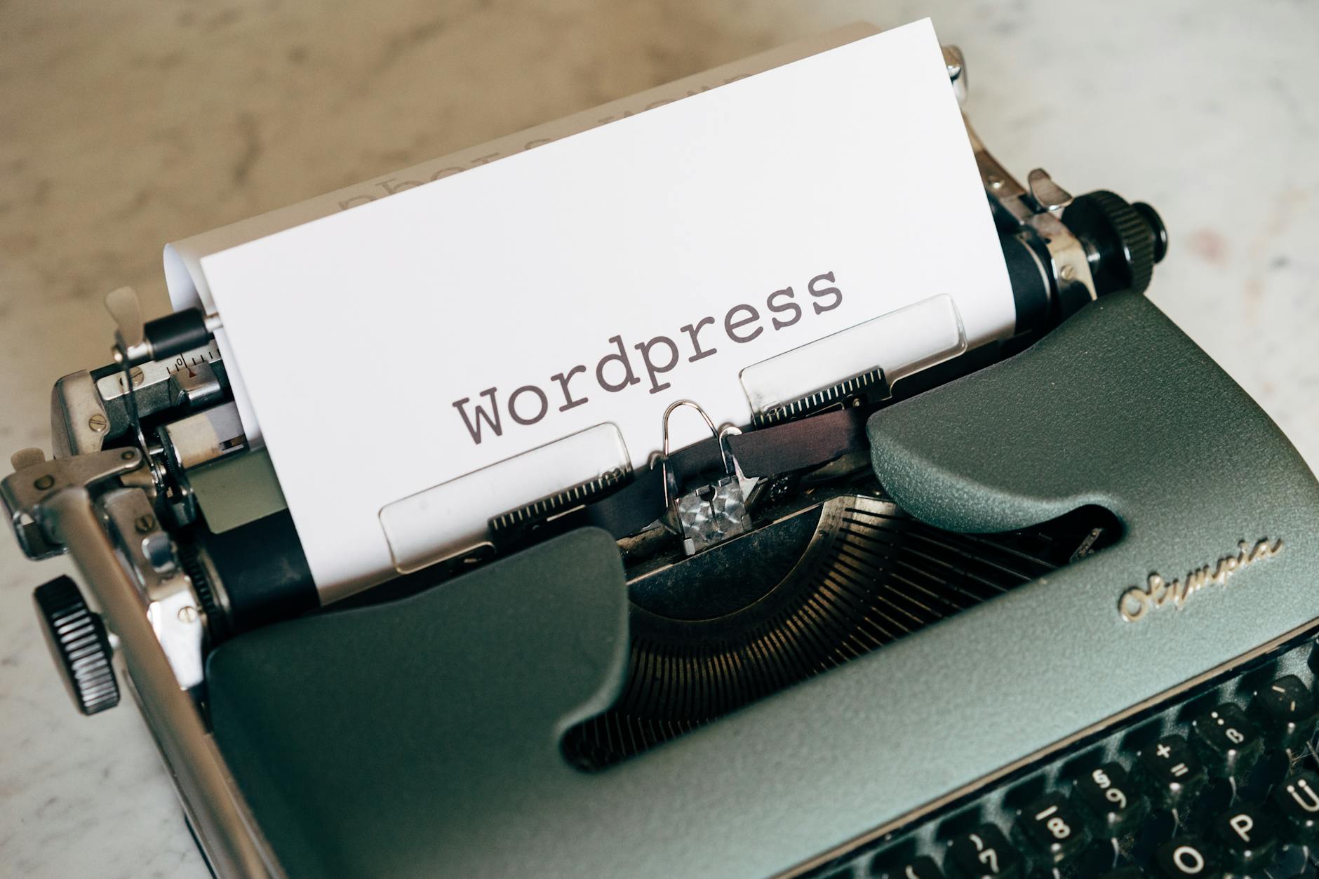 Drupal vs WordPress: Which CMS Should Organizations Choose?