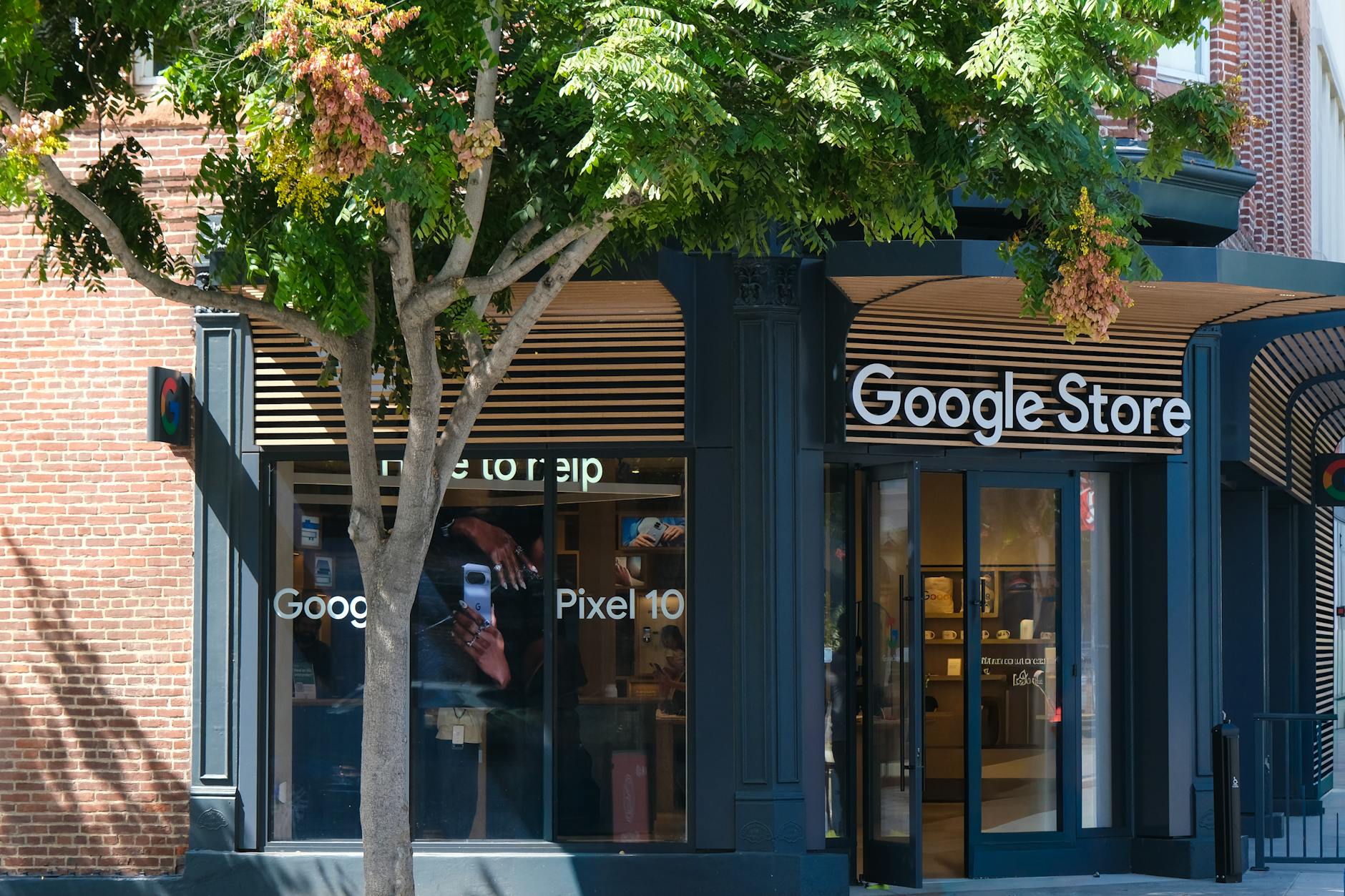 How to Use Google My Business to Win More Local Customers in Ontario