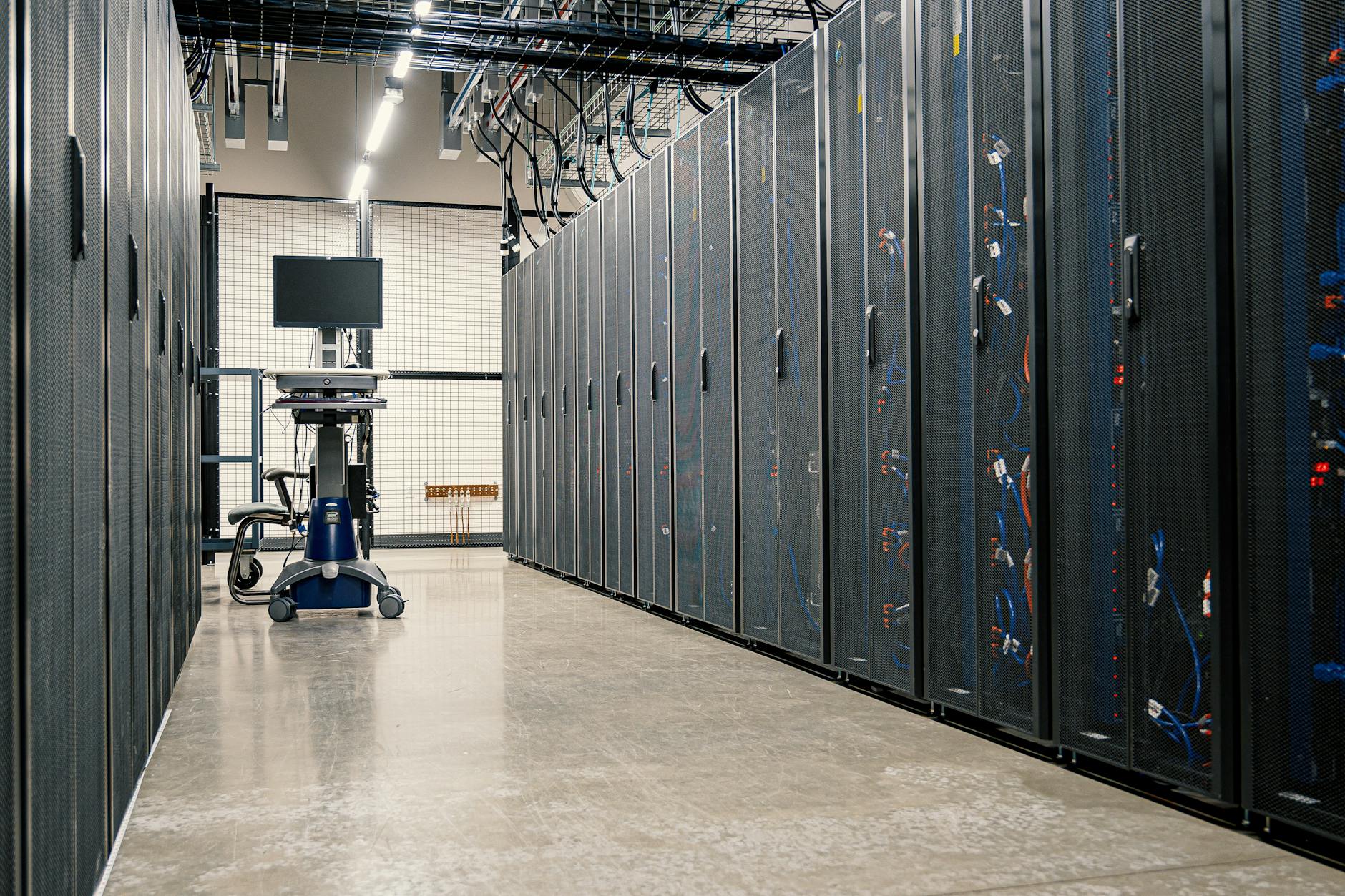 Microsoft Fabric: Enterprise Data Intelligence for Ontario Organisations