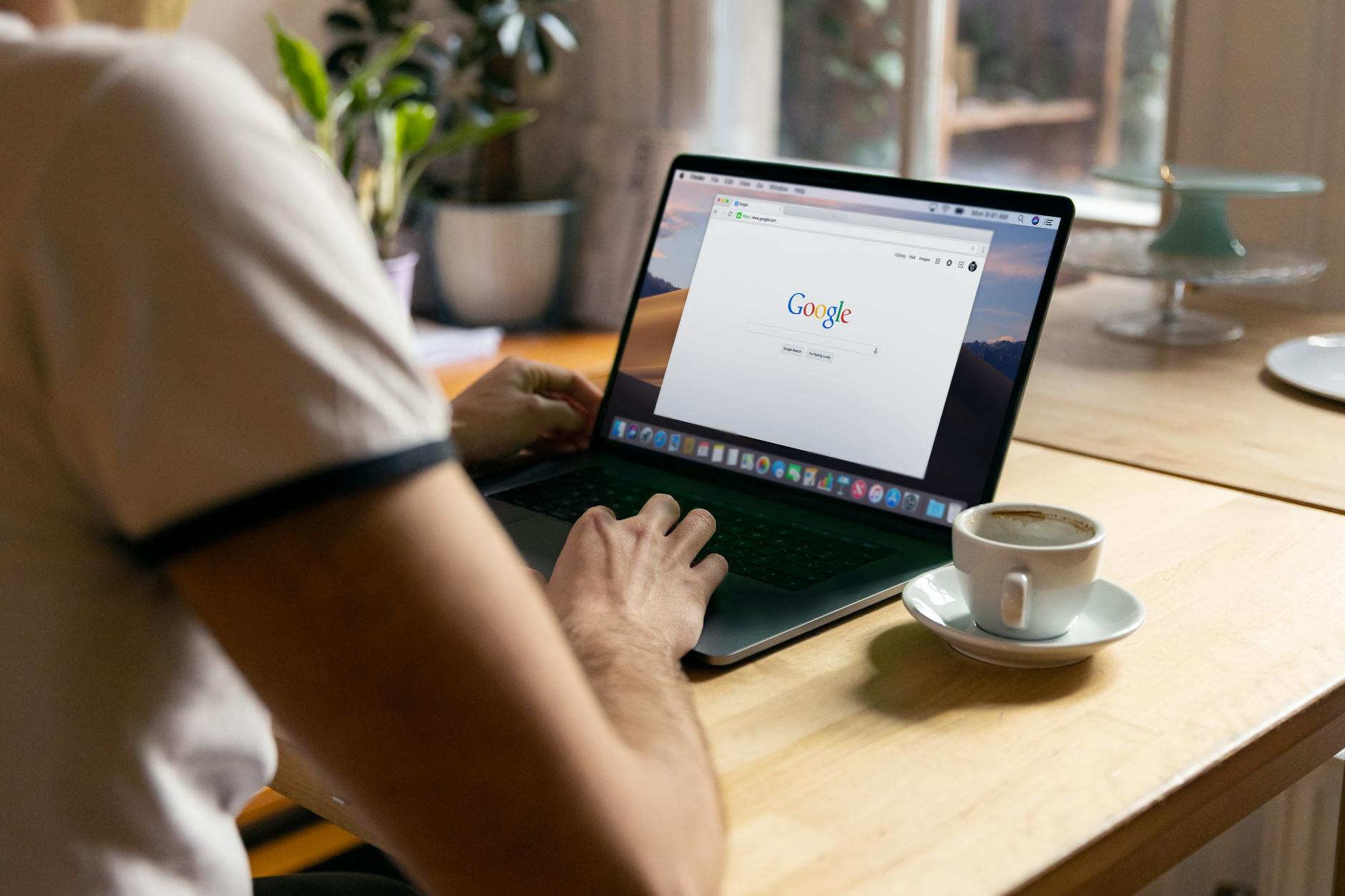 What Is SEO and How Does It Work? A Plain-English Guide for Ontario Business Owners
